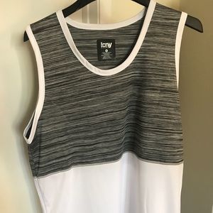 New ICNY sports shirt